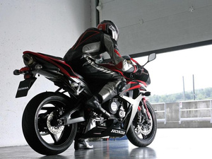 Nadajnik DTM BLINK (otwieranie bramy "mrugnięciem" światłami długimi auta)