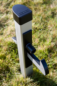 Regulowany łapacz bramowy Locinox UGC, aluminium