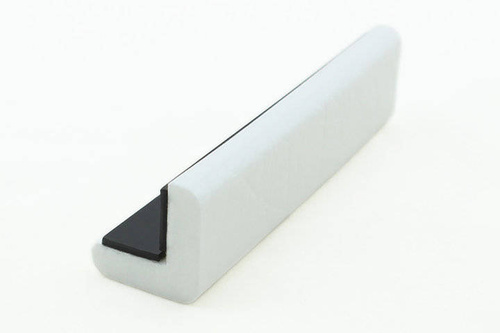 Elastyczny magnetyczny profil ostrzegawczo-ochronny KNUFFI typ E (1000 mm)