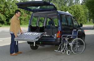 Dwukrotnie składana, stała rampa najazdowa ALTEC RLK-Z (086.00.001)