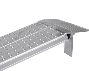 Antypoślizgowa aluminiowa rampa najazdowa ALTEC AOS 600 (081.01.050)