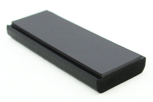 Elastyczny magnetyczny profil ostrzegawczo-ochronny KNUFFI typ F (1000 mm)