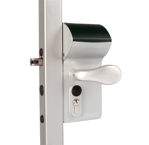 Nawierzchniowy zamek szyfrowy zasilany bateryjnie Locinox VALENTINO LOKQ Y2 na profil kwadratowy 100-120 mm