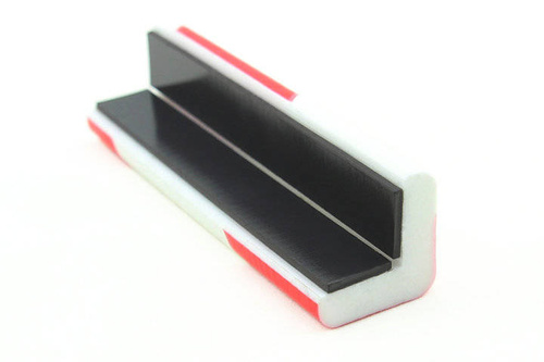Elastyczny magnetyczny profil ostrzegawczo-ochronny KNUFFI typ E (1000 mm)