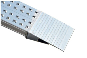 Lekka aluminiowa rampa najazdowa ALTEC AOH 800 (081.33.063)