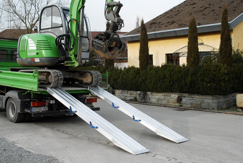 Ciężka rampa najazdowa do pojazdów budowlanych ALTEC VFR 105 (105.00.303)