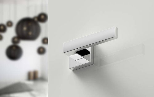 Klamka drzwiowa CORONA FOCUS (szyld kwadratowy Q)