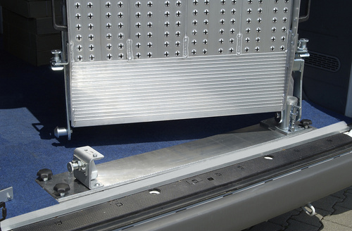 Obrotowa rampa załadunkowa do samochodów dostawczych ALTEC RRD 15 (081.01.315)