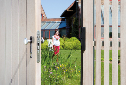 Elektrozaczep Locinox SEH pod zamki wpuszczane hakowe