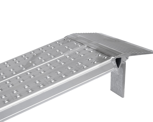 Antypoślizgowa aluminiowa rampa najazdowa ALTEC AOS 600 (081.01.051)