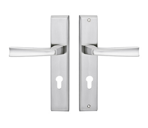 Wewnątrz klatkowa klamka drzwiowa Metal-Bud MAJA