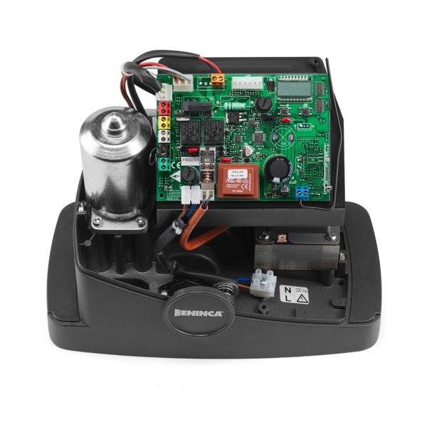 Wbudowana centrala sterująca BENINCA CP.PONY
