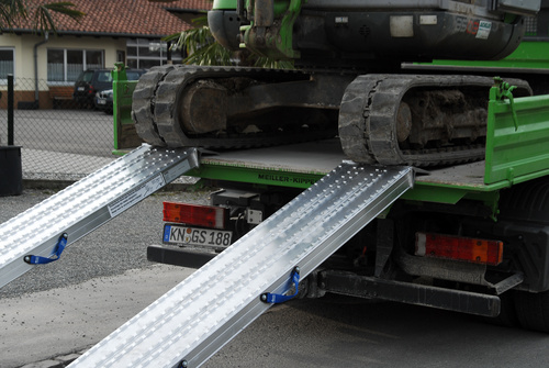 Ciężka rampa najazdowa do pojazdów budowlanych ALTEC VFR 120 (120.00.005)