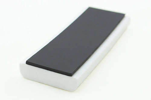 Elastyczny magnetyczny profil ostrzegawczo-ochronny KNUFFI typ F (1000 mm)